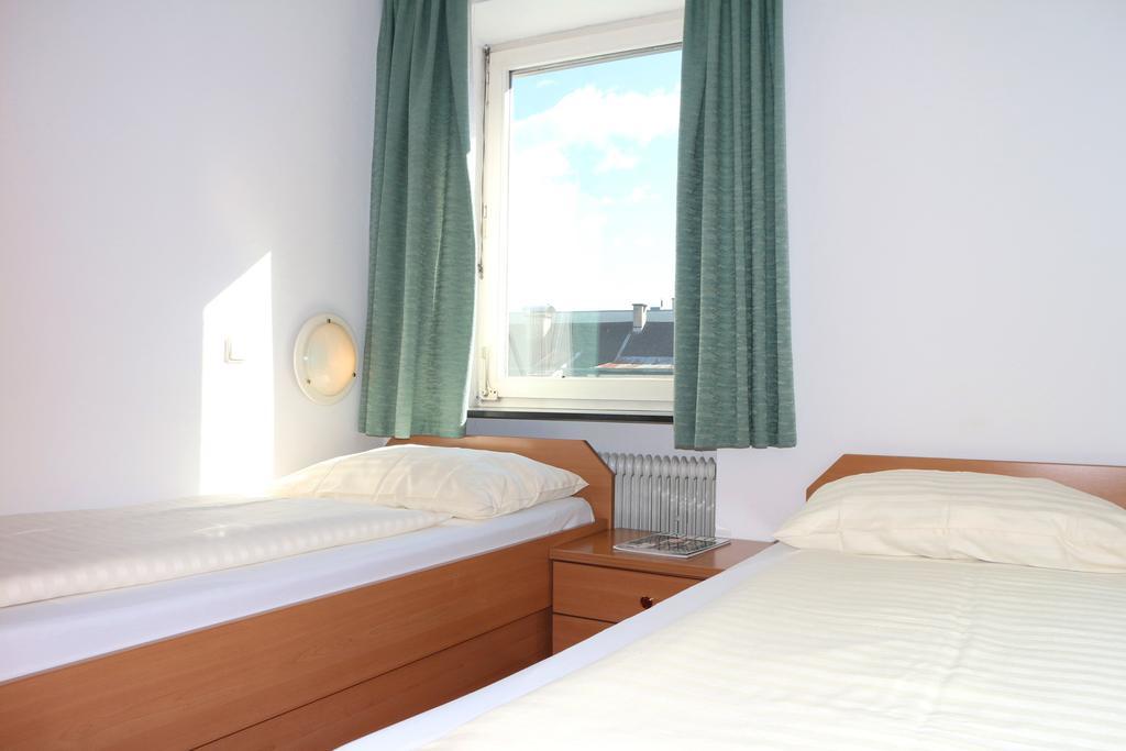 Hotel Gasthof Kasino Villach Quarto foto